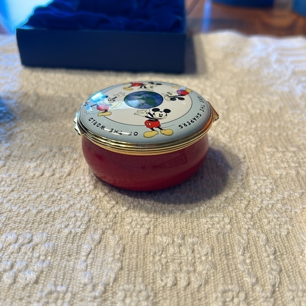 Halcyon Mickey Classic Enamels Bundle - Picture 5 of 15